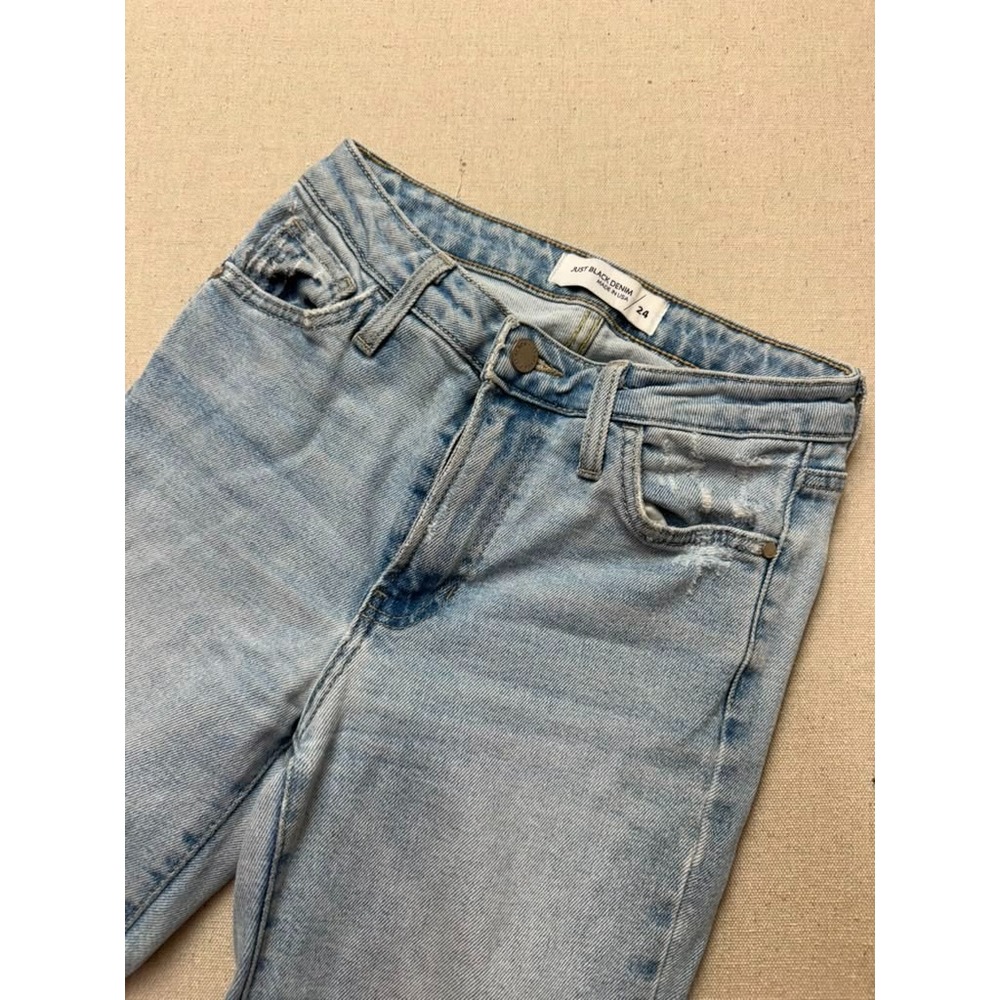 Just Black Denim Women's Distressed Raw Hem Jeans Size 24 [A175]